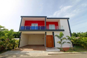 Beautiful villa in VillasdelMarPOPII